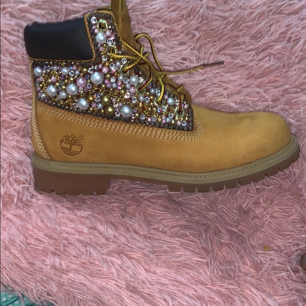 Women boots